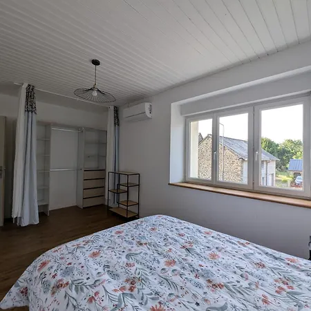 Le Seringat 3 Holiday home Montreuil-Poulay
